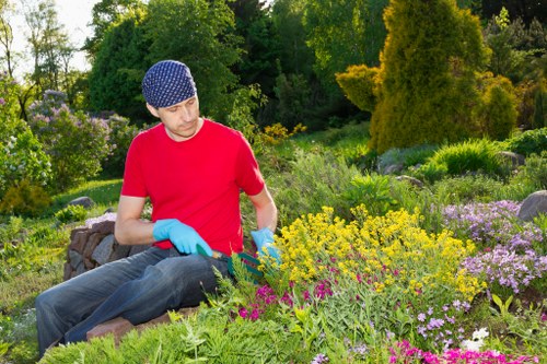 Customer booking and service confirmation for gardening work